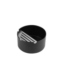 Neliö, posacenere antivento da appoggio in metallo verniciato nero, diam. 10 x h 5 cm
